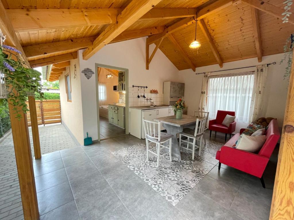 Ibolya Apartman Csisztapuszta 外观 照片